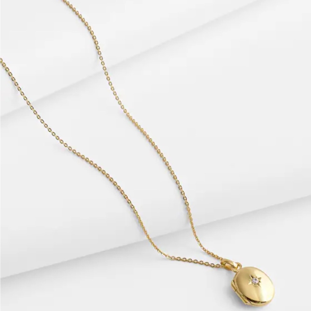 Madewell Demi-Fine Oval Locket Necklace